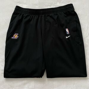 Nike NBA Black LA Lakers Dri-Fit Warm Up Pants Women’s Sz XXL Black (AV1…